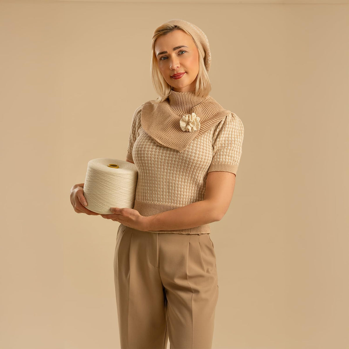 Kate Seamless Paper Backdrop for Photography Beige Cream Backdrop Paper (53