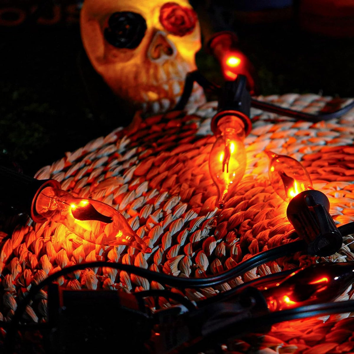 Halloween Lights 27.8 FT Flickering Flame String Lights with 25 Orange C18 Li...