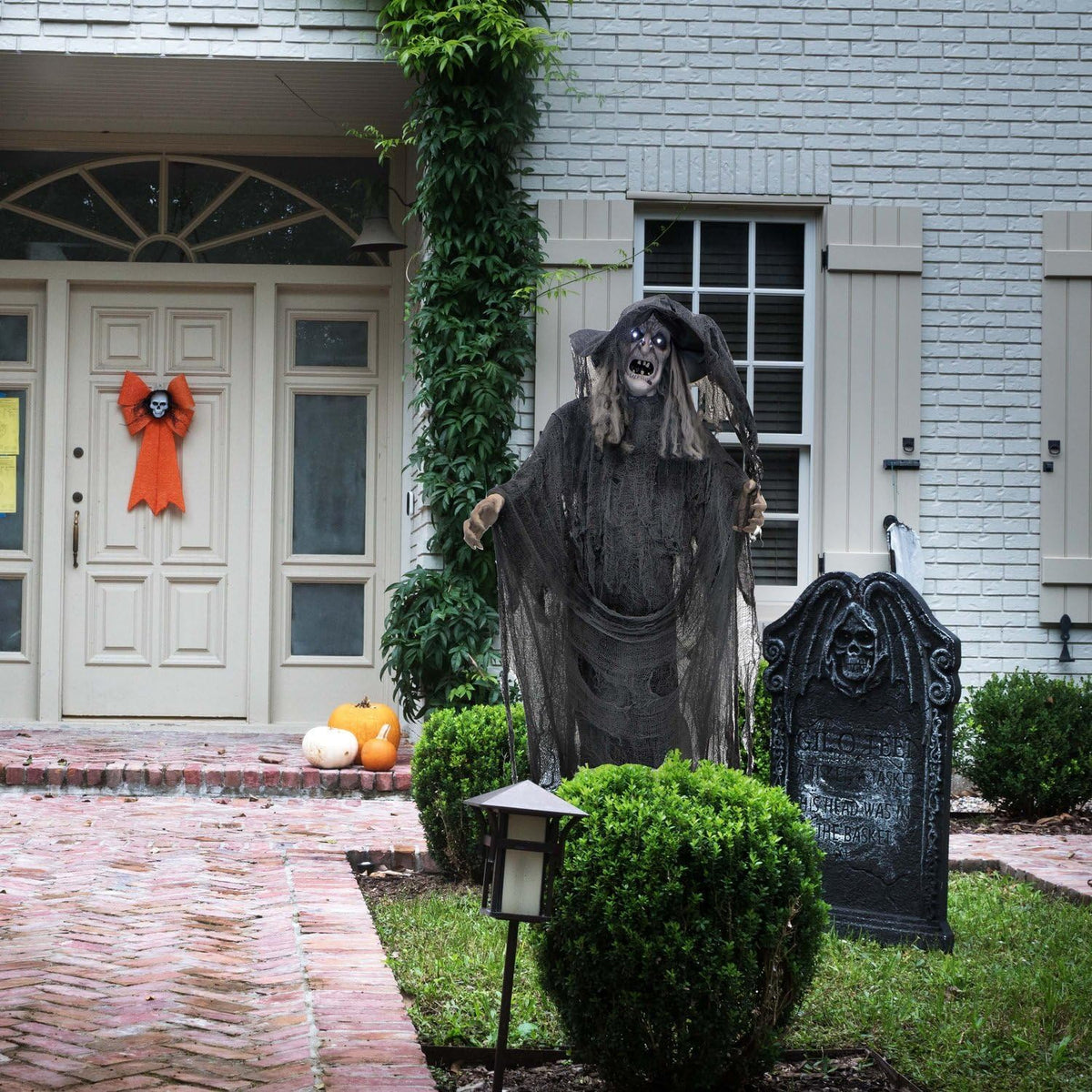 Haunted Hill Farm Life-Size Animatronic Scary Talking Witch with Touch Activa...