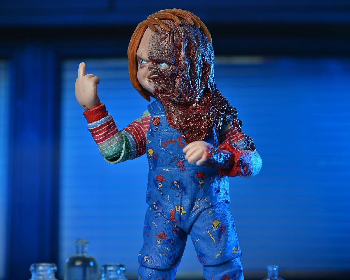 NECA - Chucky (TV Series) 7” Scale Action Figure – Ultimate Chucky
