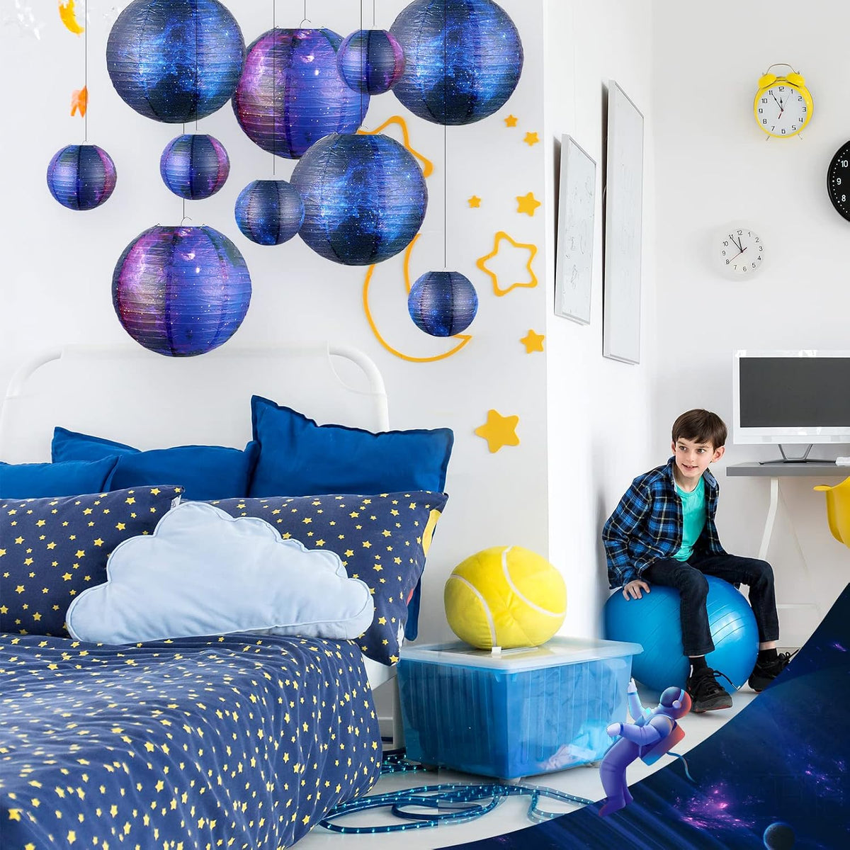 Hortsun 20 Pcs Galaxy Paper Lanterns Space Themed Hanging Party Decorations