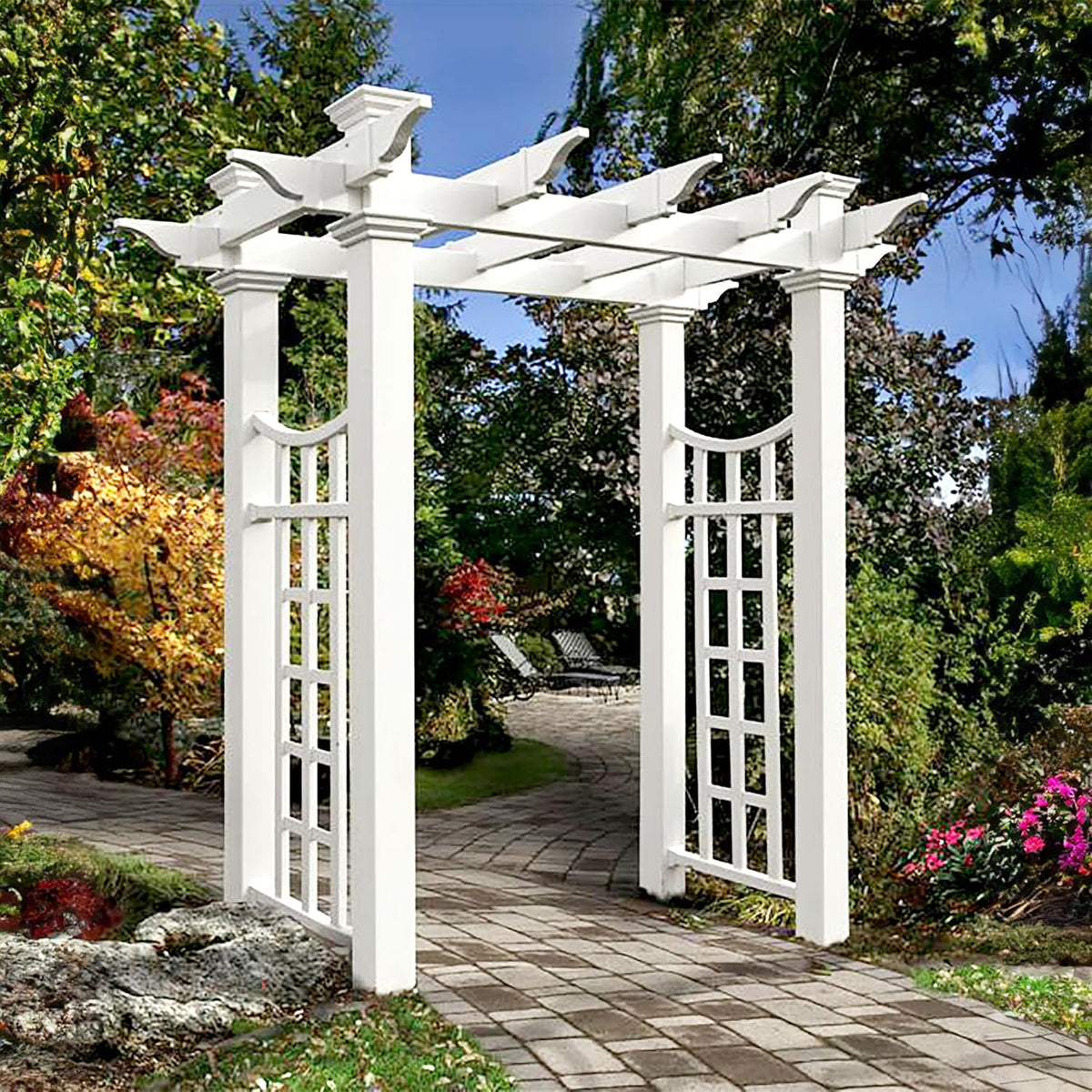 Vita Fairfield Deluxe 58 inchW x 92 inchH Vinyl Arbor