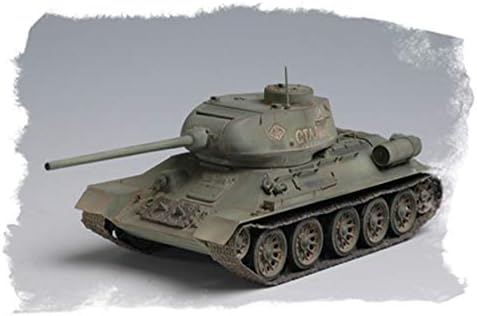 hobby boss russian t-34/85 tank model 1944 with, close-up detail