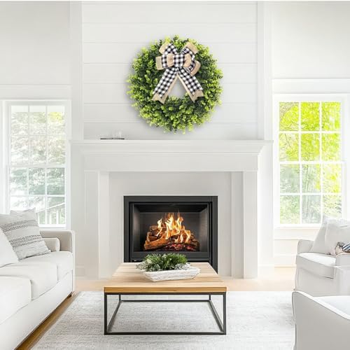 set of 2, 20‘’ boxwood wreath for front on a desk or shelf