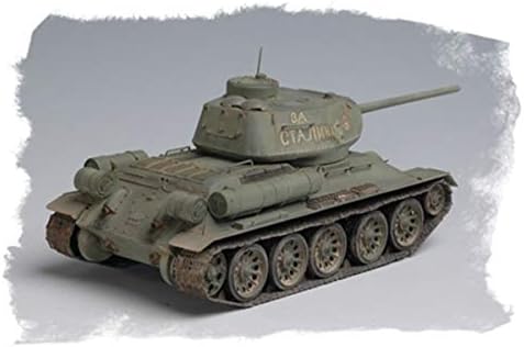 hobby boss russian t-34/85 tank model 1944 with, side view