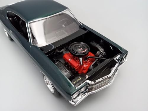amt 1970 chevy chevelle john wick 1:25 scale on a desk or shelf