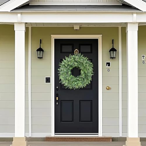26'' artificial eucalyptus wreath with seeds for front, close-up detail