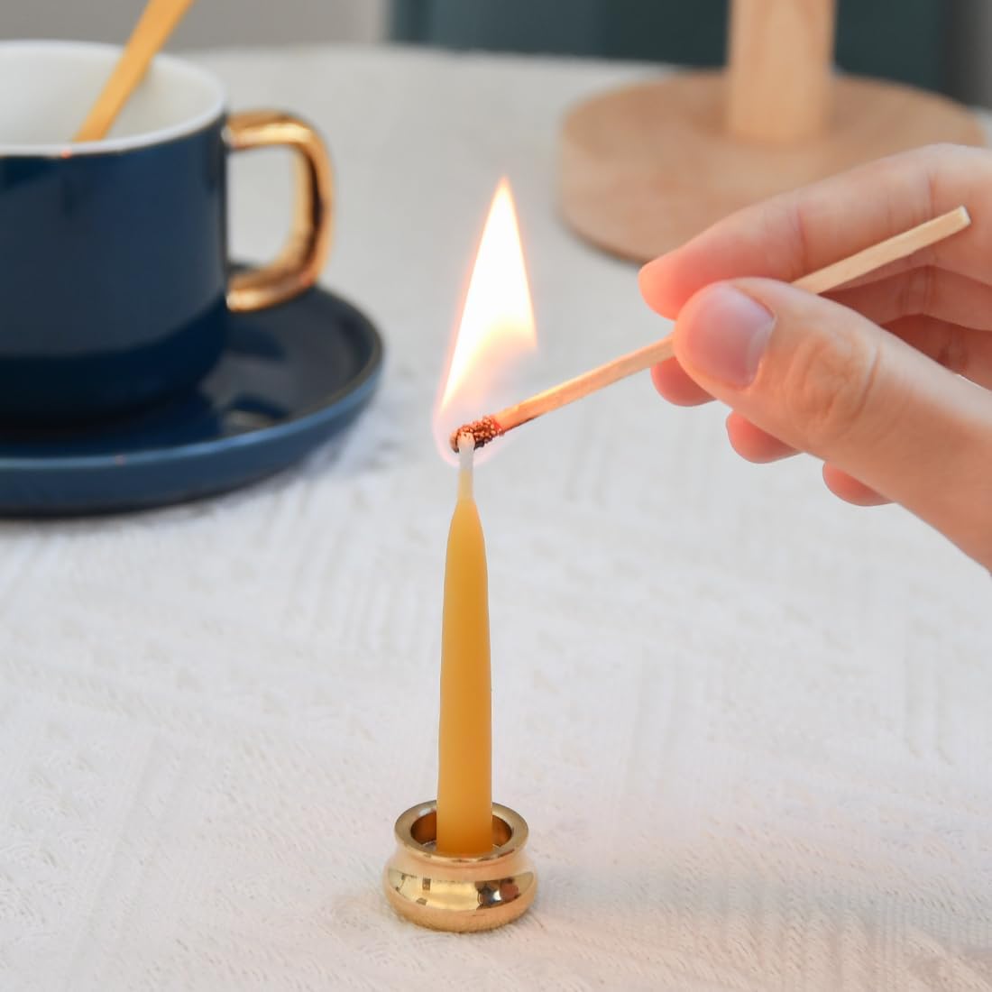 20-Minute Beeswax Meditation Candles, 20-Count with Brass Holder | 100% pure beeswax mini tapers, 20min burn timer, Includes brass holder, Dripless, Luxury tactile gift box