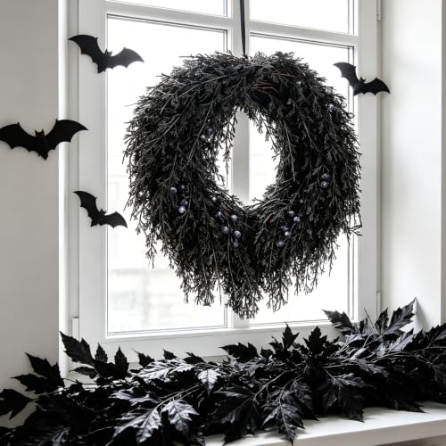 dn deconation halloween wreath for front door, decorations, front angle view