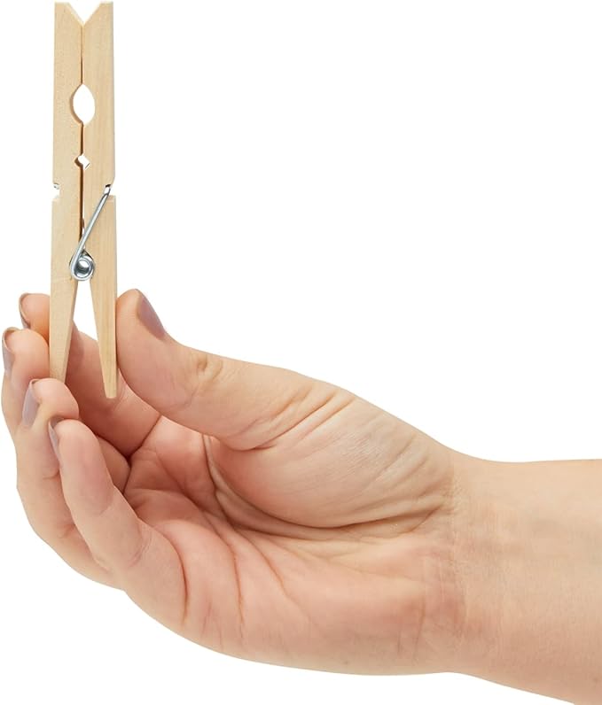 Juvale Wooden Clothespins & Hanging Clips - 100 Pack, 3.9x0.6x0.6in, Natural Wood, Modern - Heavy Duty Laundry Clips for Outdoor Clothesline - Clothespins for Crafts & Photo Displays