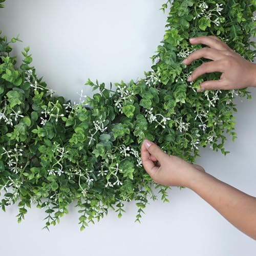 32'' artificial eucalyptus wreath with seeds for front, package contents