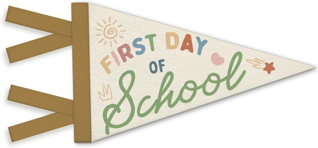 First Day of School Pennant Felt Flag Sign, Back to School Pennant Flag for Boys Girls, Boho Colorful Back to School Photo Prop for Kids, Banner Sign for Preschool Classroom Decor