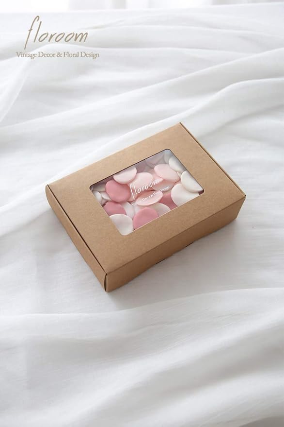 Floroom 500pcs Rose Petals Blush Pink Faux Silk Flower Petals for Wedding Flower Girl Basket Aisle Scatter Cake Dinner Table Centerpieces Party Confetti Bridal Shower Romantic Night Decoration