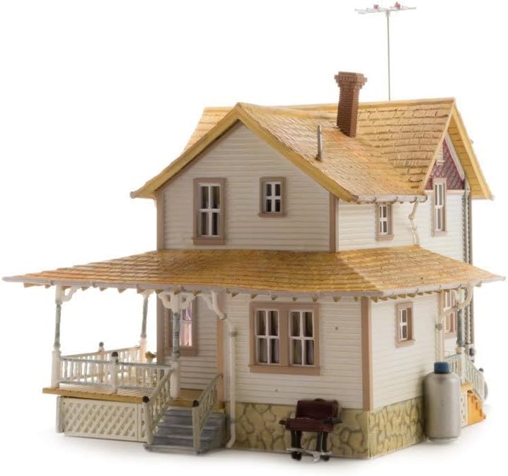 woodland scenics landmark structures built & ready corner shown in use