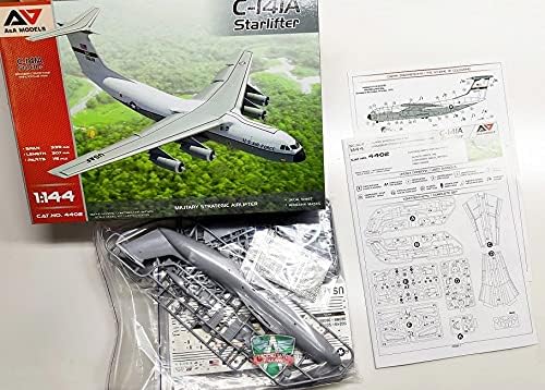 a&a models 4402-1/144 - c-141a starlifter. plastic model, close-up detail