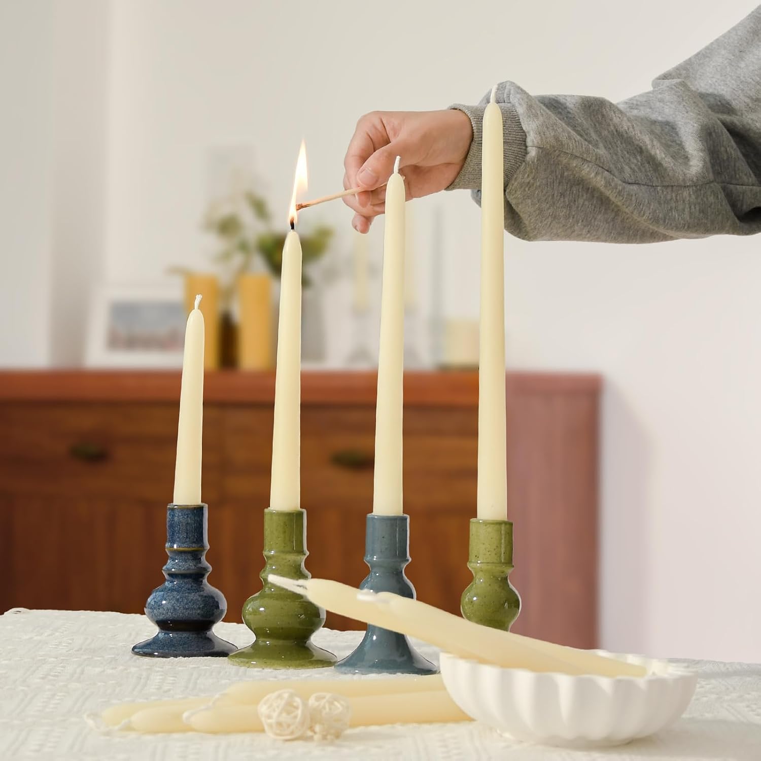 DEYBBY 8 inch Natural White Beeswax Taper Candles Set of 6, Smokeless and Dripless Pure Organic Beeswax Candles Bulk for Anniversary Wedding Dinner Home Decor Emergency Housewarming Gift, 6-7Hrs Burn