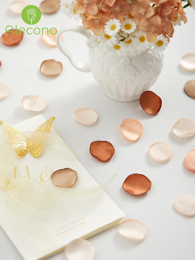 Alecono 𝟲𝟬𝟬𝙋𝙘𝙨 Silk Rose Petals, Faux Rose Petals Orange Rose Petals for Wedding Proposal Flower Girl Baket, Artificial Brown Fake Rose Petals for Night Table Decoration