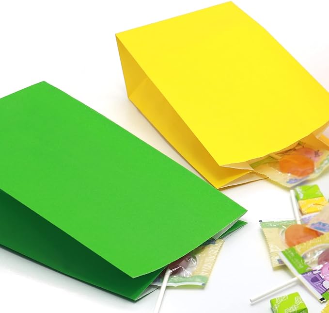 Oletx 30-Pack Green Party Favor Paper Bags, 9'' Wrapped Treat Bags for Birthday Party, Baby Shower, School Activities