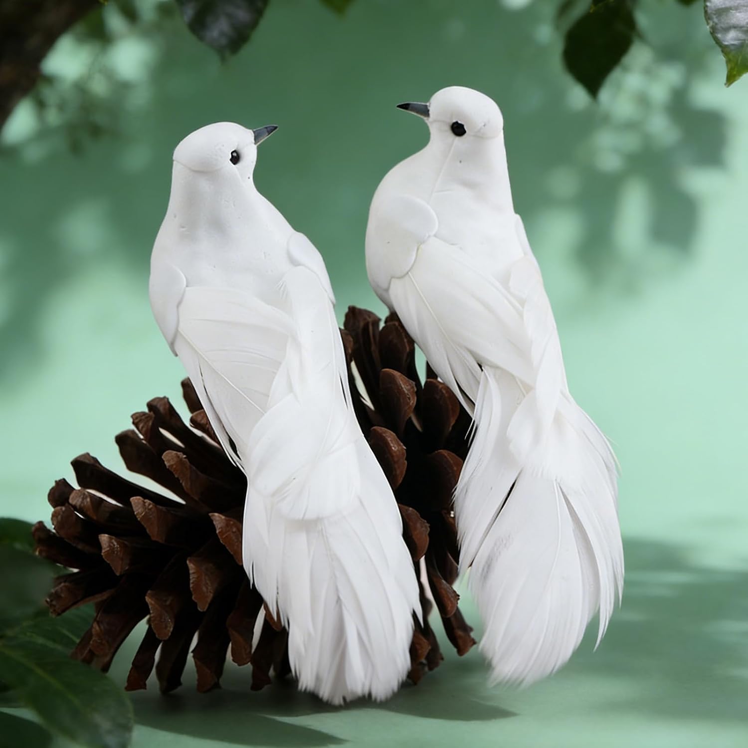 2PCS Artificial White Doves Bird Ornaments 5.5inch Foam Feathered Birds for Christmas Decoration Weding Party Home Garden Decor