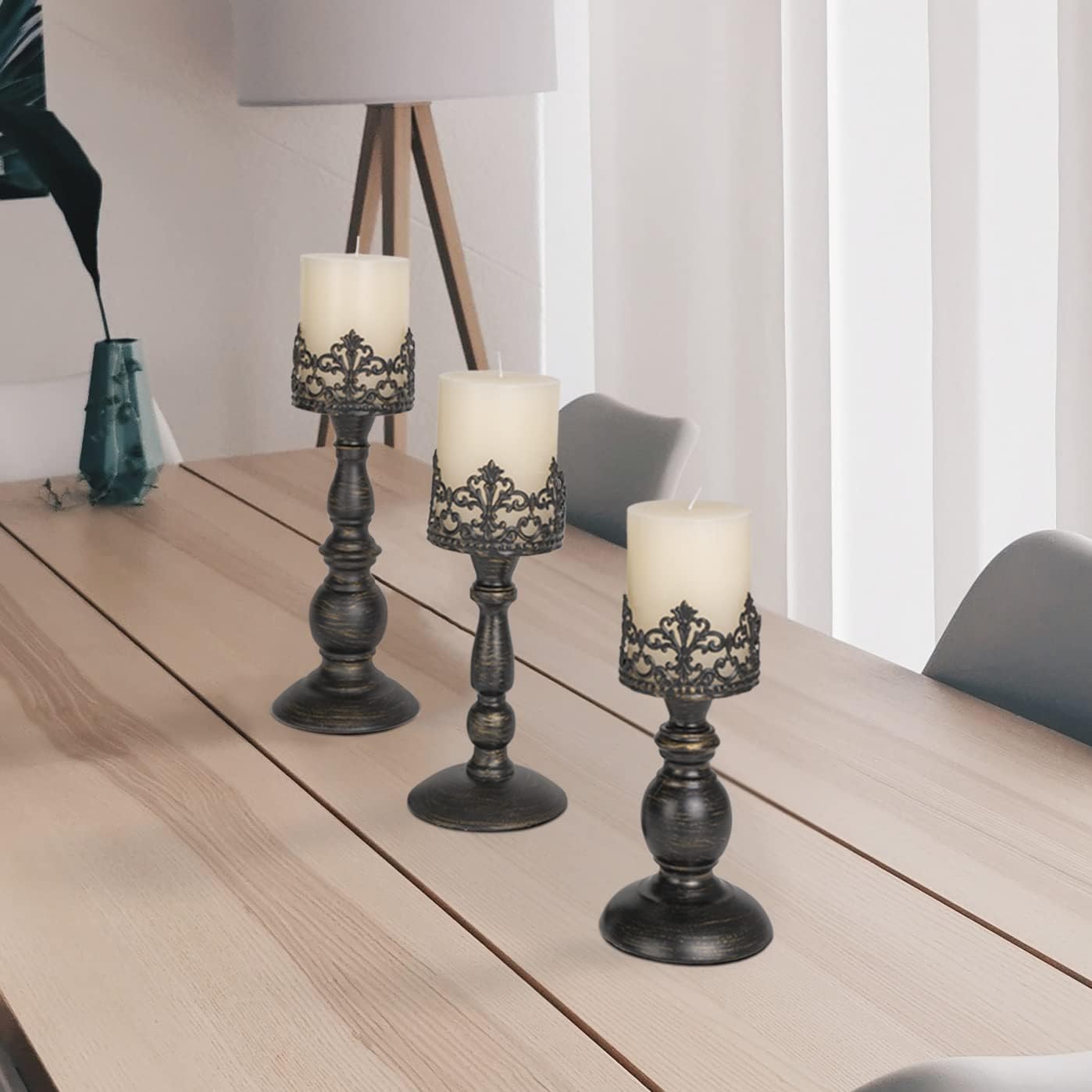 BANOMII Distressed Black Candle Holders for Pillar Candles Set of 3, Vintage Crown Candle Stands for Table Centerpiece Decor, Tall Antique Metal Candle Holder Set for Fireplace Decoration, Ideal Gift