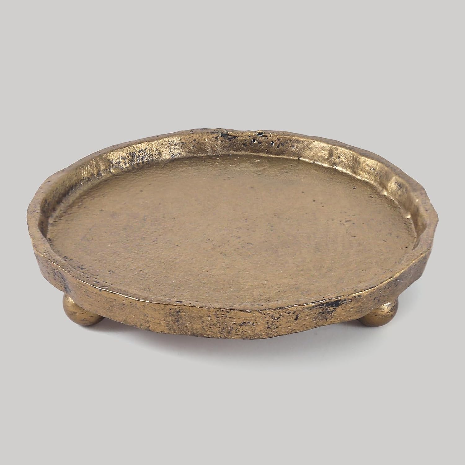 Vintage Cast Iron Pillar Candle Holder Plate, Rustic Brass Candle Tray – Round Candle Base Stand for Small Pillar Candles, Table Centerpiece & Home Decor Accent