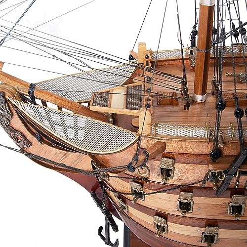 old modern handicrafts exclusive edition hms victory collectible, side view