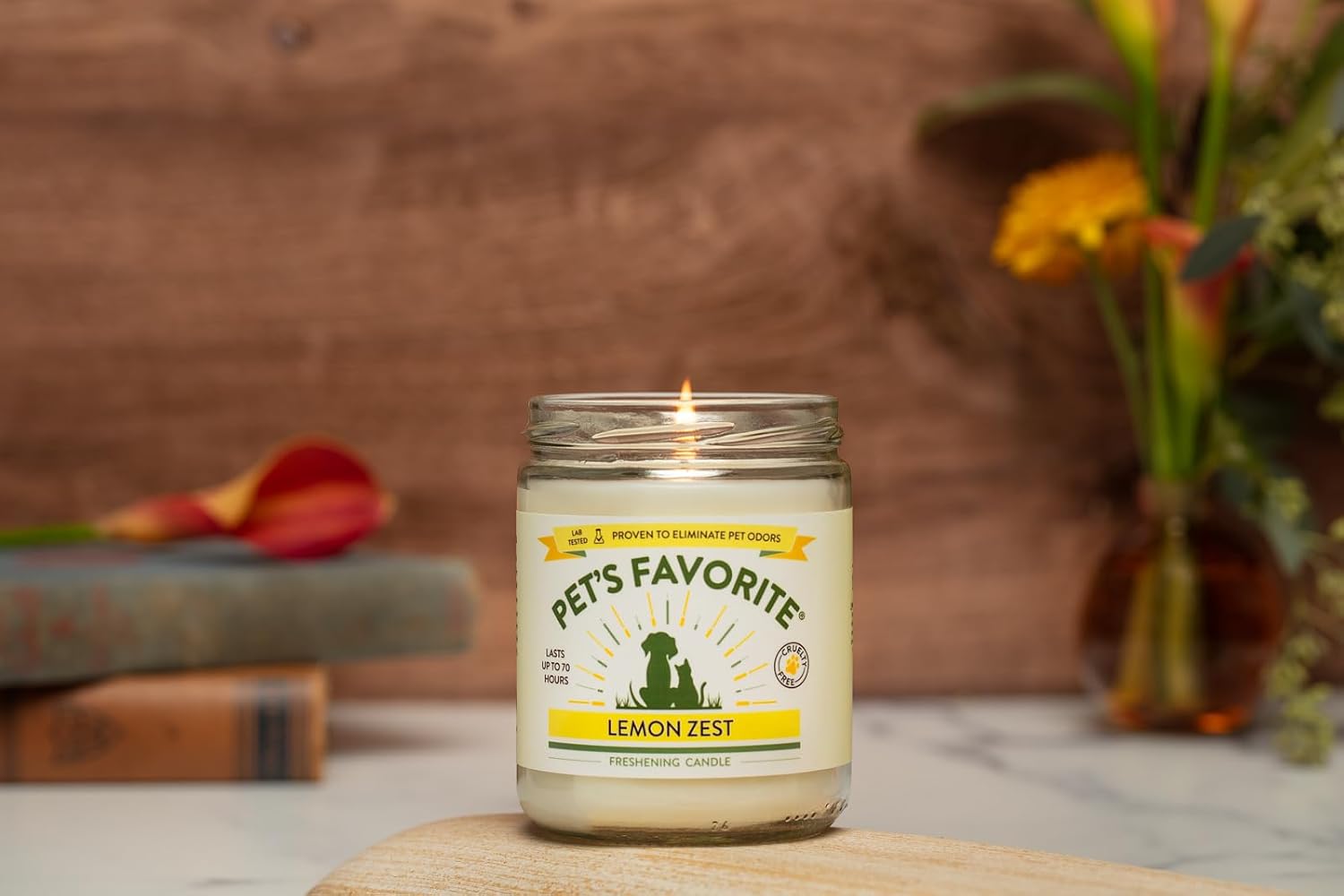 Pet's Favorite Lemon Scented Candles, Clean Burning Pet Friendly Candles with a Natural Fiber Wick and 70 Hour Burn Time, Lemon Zest Pack of 1