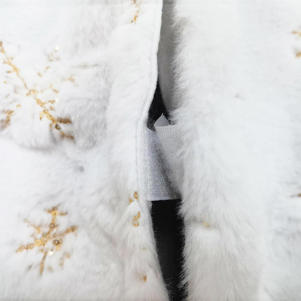 CHICHIC 60 Inch Large Christmas Tree Skirt White Tree Skirt Xmas Faux Fur Tree Skirts Christmas Decorations for Holiday Tree Ornaments Christmas Party Home Decorations with Sequin Gold Snowflakes