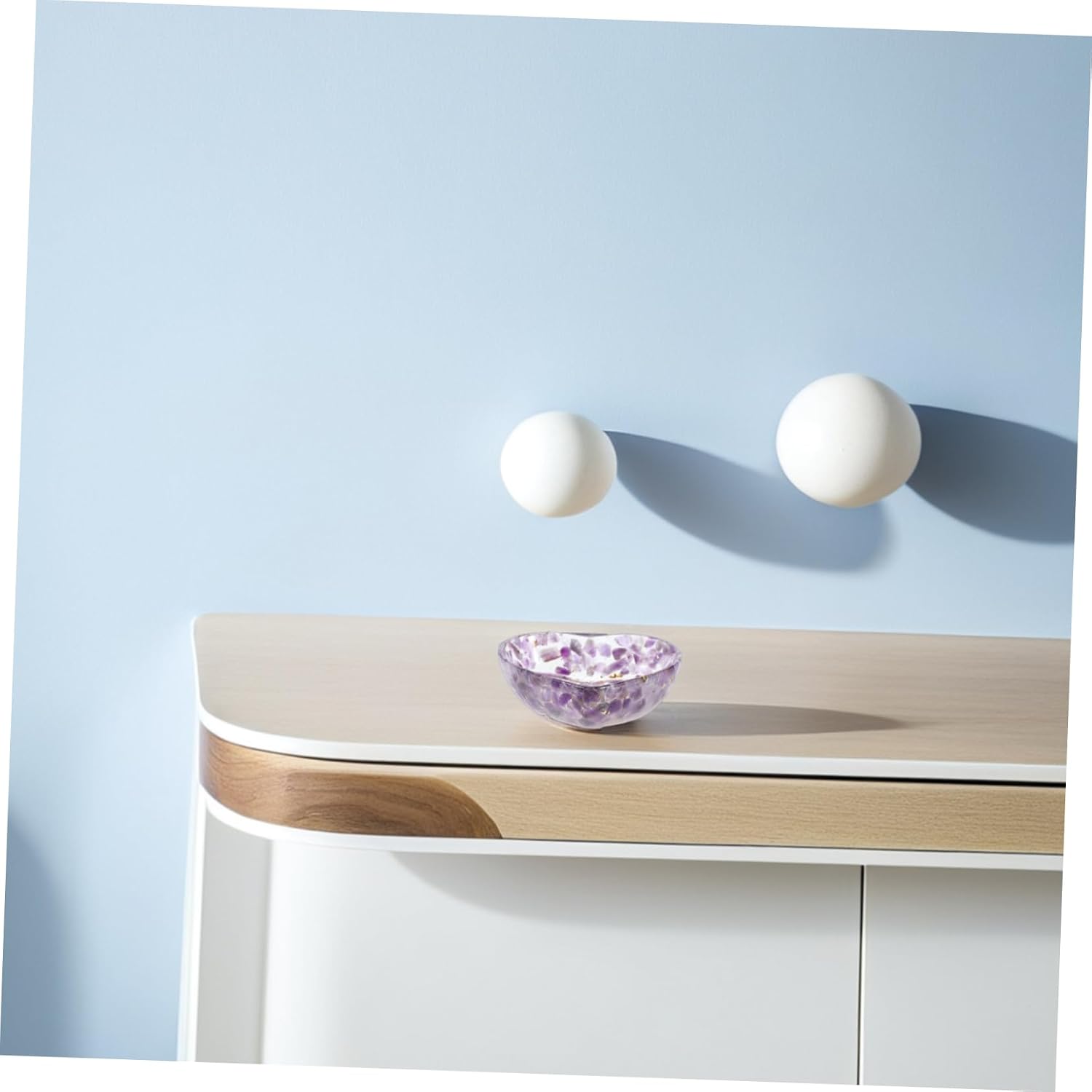 Happyyami Heart Shaped Resin Candle Holder Unique Decorative Bowl for Living Room Bedroom and Office Natural Crystal Gravel Craft for Enhanced Aesthetic and Relaxing Atmosphere
