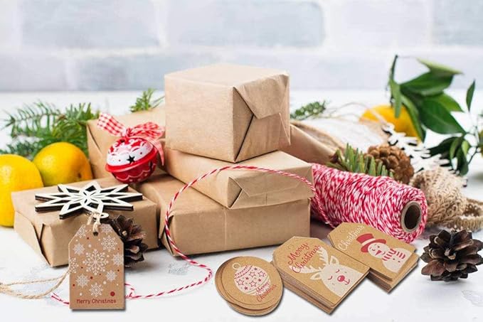 100 Pack Brown Kraft Paper Christmas Gift Tags， Xmas Brown Kraft Gift Tags with Jute Twine Baker Twine for DIY Xmas Holiday Present Wrap Stamp and Label Package Name Card