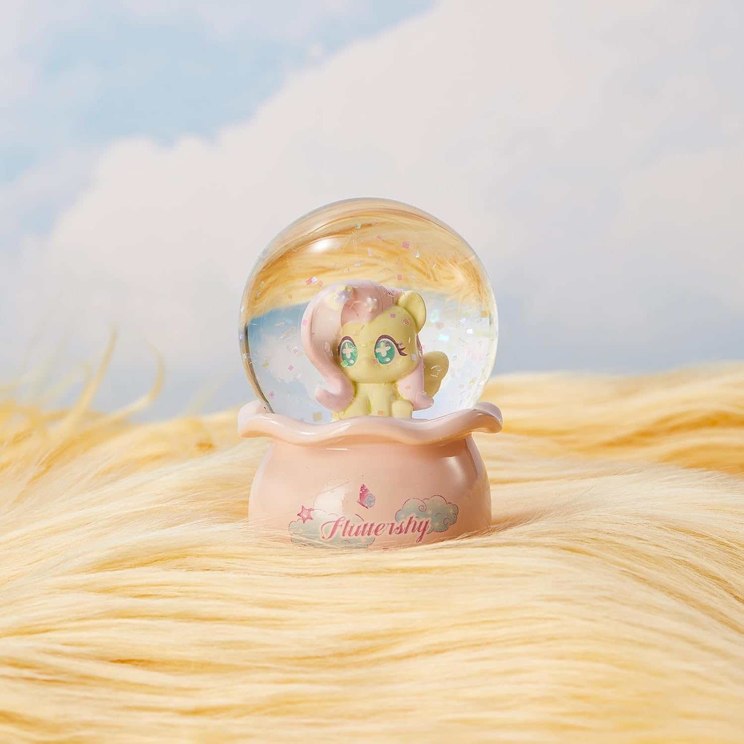 MINISO My Little Pony Crystal Ball Series Blind Box Collectible, Glittering Snow Globe Display Model for Room Decor & Birthday Gifts, Random Design (Single Box)