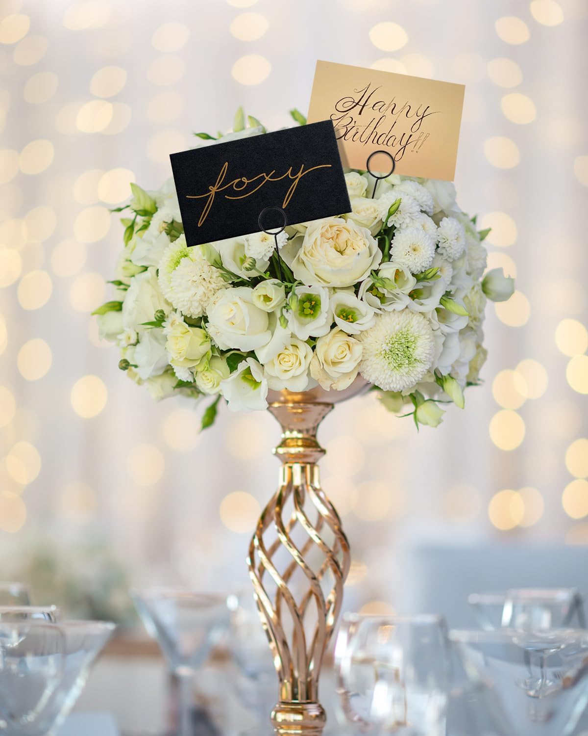 Avsty 30Pcs Floral Card Holder Picks-Wire Place Card Holder for Wedding-Metal Photo Picture Clip Holder-Table Name Number Holder,Memo Note Holder for Flower Arrangement,Wedding,Party(Black, Round)