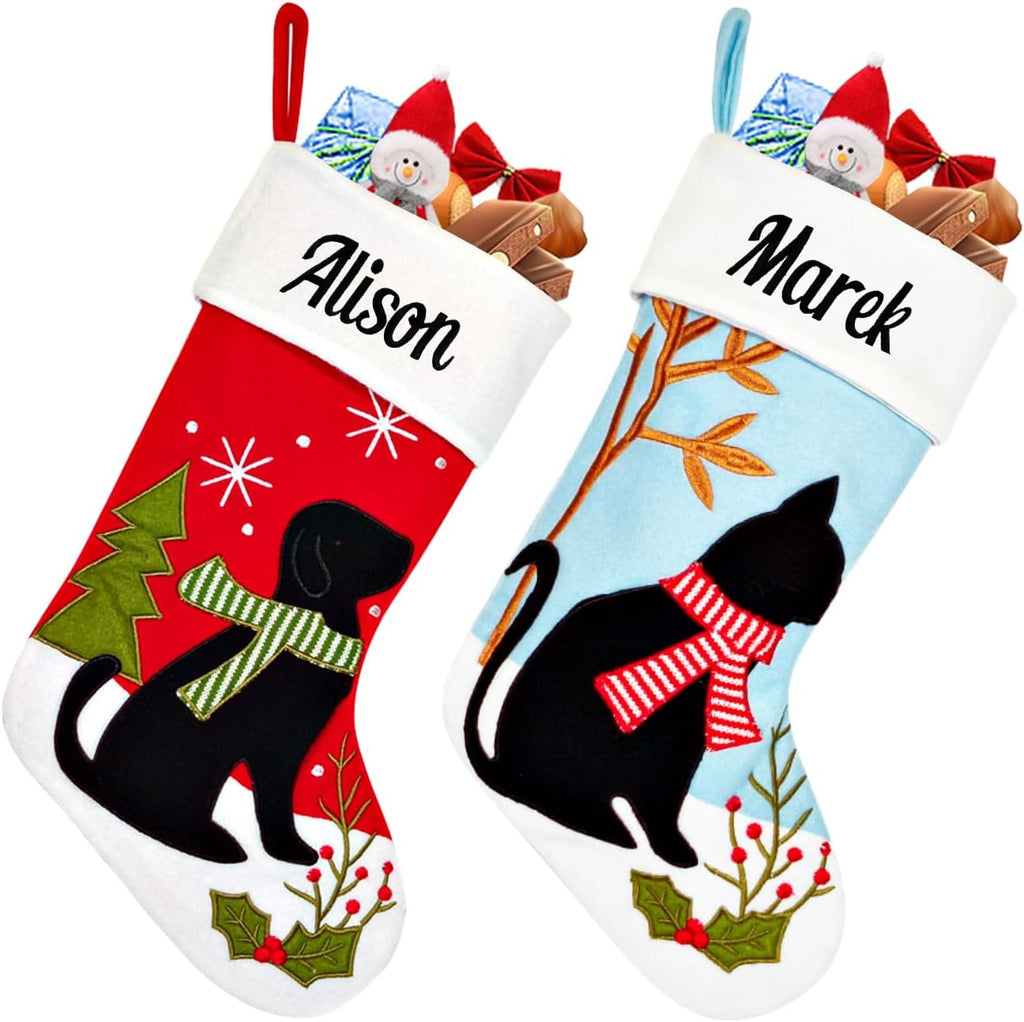 Personalized Cat and Dog Christmas Stocking, Customizable Name 17'' Pet Stocking, Black Cat and Dog Pattern Christmas Stocking, Home Mantel Holiday Hanging Decoration (1 Pack)