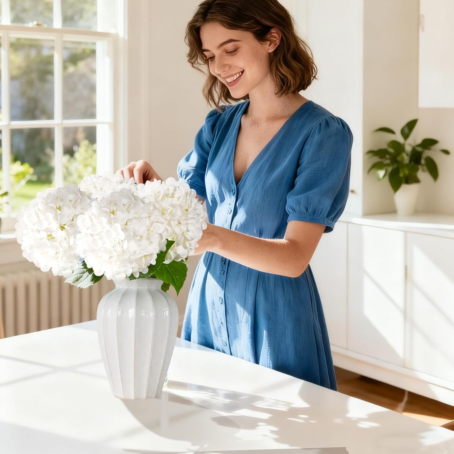 20" 4Pcs White Faux Hydrangea Flowers Real Touch Fake Hydrangeas Bouquet Hydrangea Artificial Flowers with Leaves Stems for Centerpiece Arrangements Wedding Party Home Décor