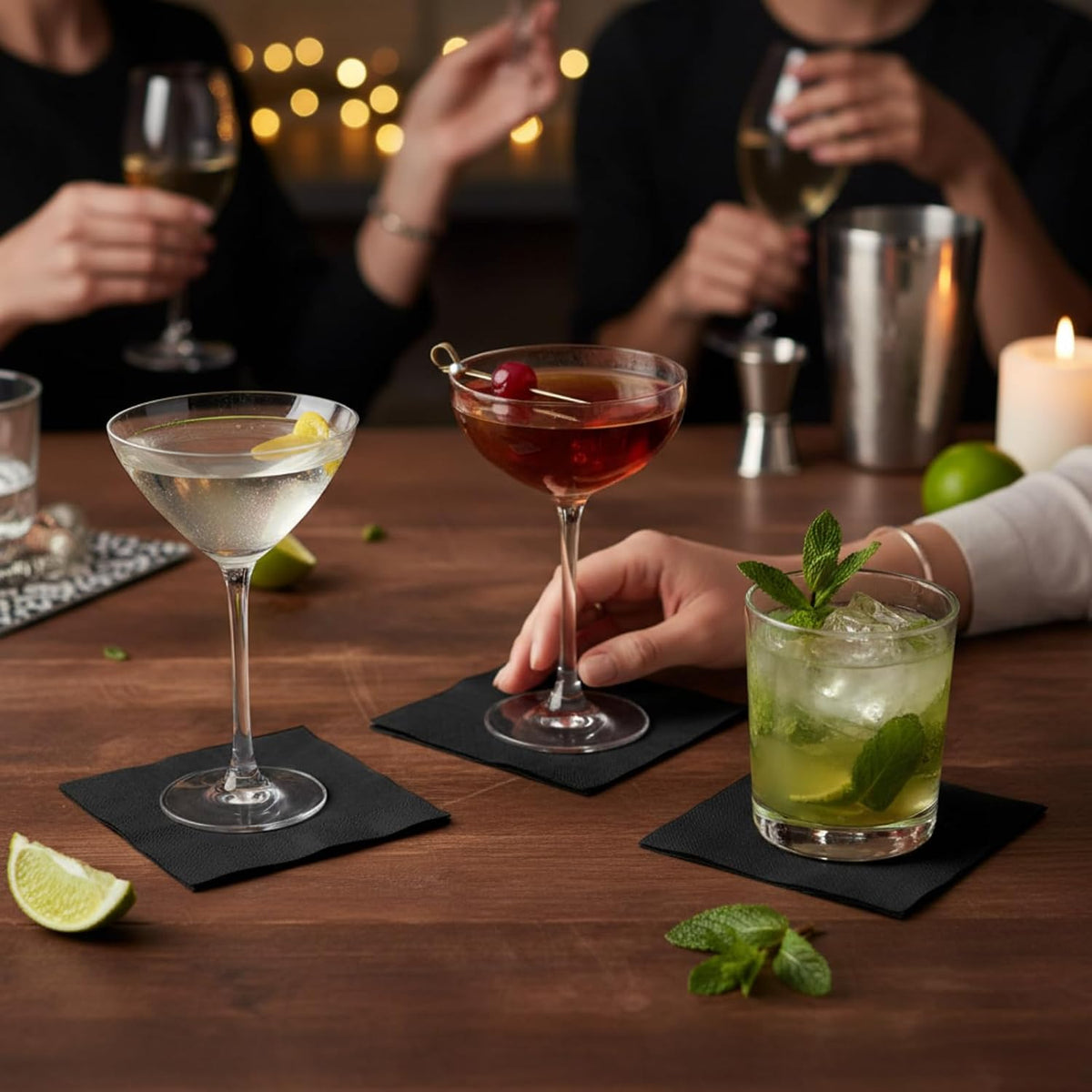 Henoyso 1000 Pack 2 Ply 4.5 x 4.5 Inch Black Cocktail Napkins Bulk