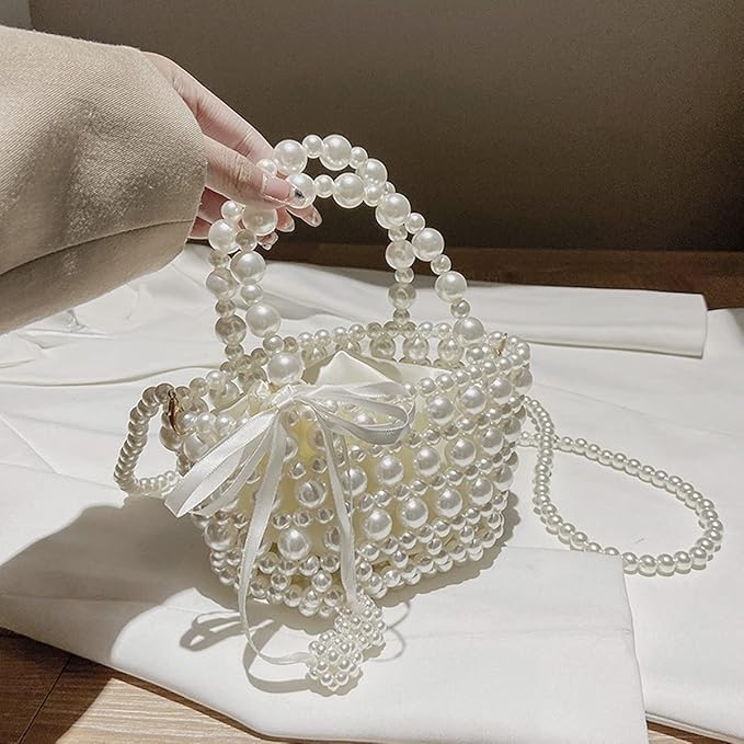 500pcs Pearl Beads Bulk,10mm White Faux Pearl Bead with Holes for Craft Plastic Bracelet Necklace Jewelry Making Decoration Bag Decor Keychain Pendant