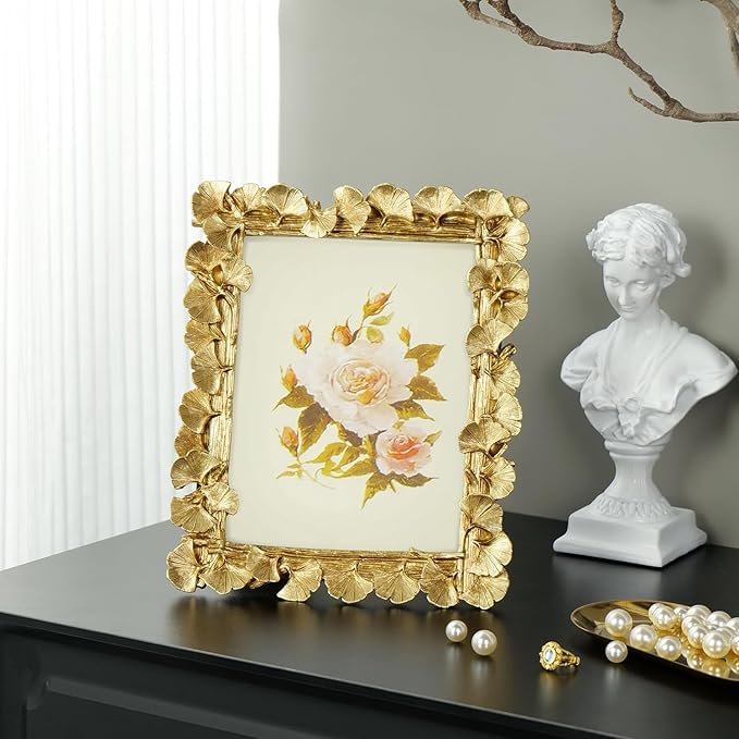 Cuspin 6x8 Picture Frame Gold, Vintage Ornate Leaf Textured Hand-Crafted Resin with Glass Front Antique Photo Frame for Tabletop Display, Retro Design Home Decor