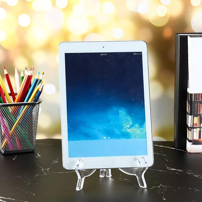 HESTYA 3 Pieces 4.5/7/9.8 Inch Clear Acrylic Easels Display Stands Plate Stands Holders to Display Pictures or Other Items for Weddings, Birthdays, Home Decoration, Tables