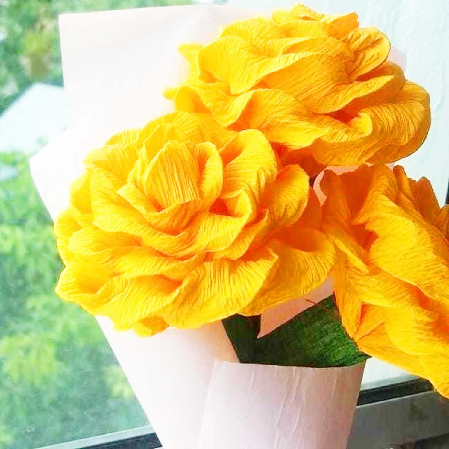 Crepe Paper Flower DIY Kits - 7 Rolls Rainbow Bright Colors Crepe Paper 2 Rolls Green Floral Tape and 50 Green Floral Iron Wire for Wedding Festival Party Wreath Making Supplies DIY Flower Crafts