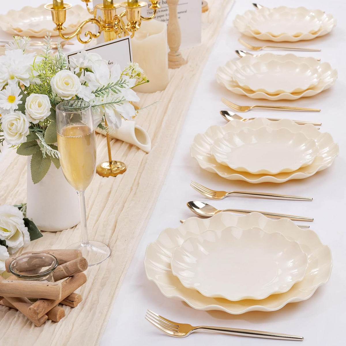 LIYH 24 Pcs Plastic Plates Reusable,Unbreakable Dinner Plates, Scalloped Plas...