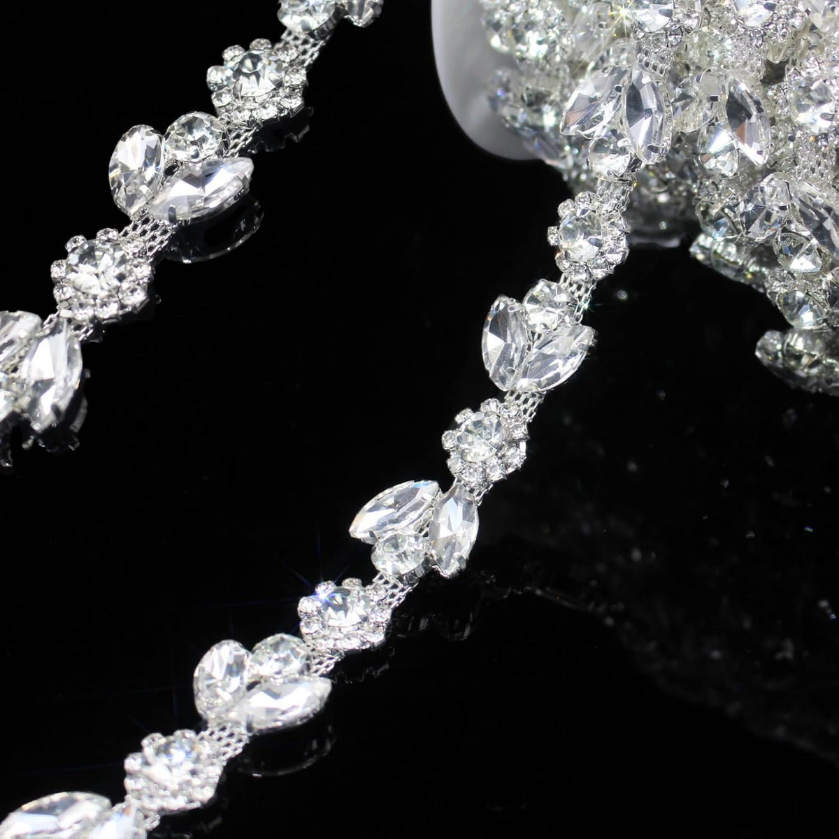 3 yard rhinestone trim chain silver string crystal shown in use