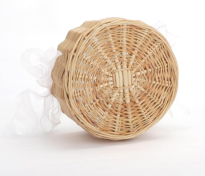 Wicker Rattan Flower Girl Basket Rustic Wedding Flower Girl Basket with Pearl Handle Small Flower Basket for Flower Girl Fairy Wedding Basket Handwoven Easter Baskets for Boys Girls Wedding (1 Pcs)