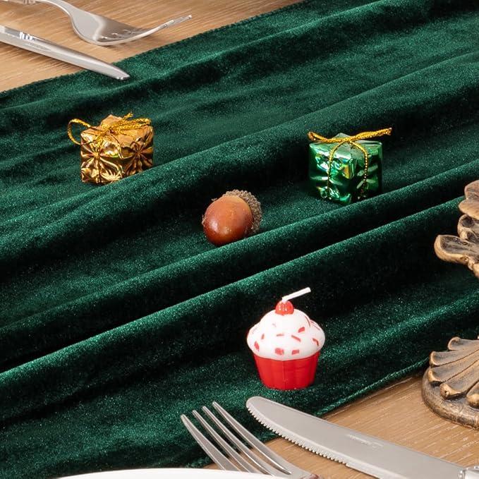 MLMC Emerald Green Velvet Table Runner 10ft Luxury Dark Green Velvet Fall Table Runner 20x120 Inches Glossy Wedding Table Runner for Bridal Shower Birthday Party Gathering Thanksgiving Christmas Decor