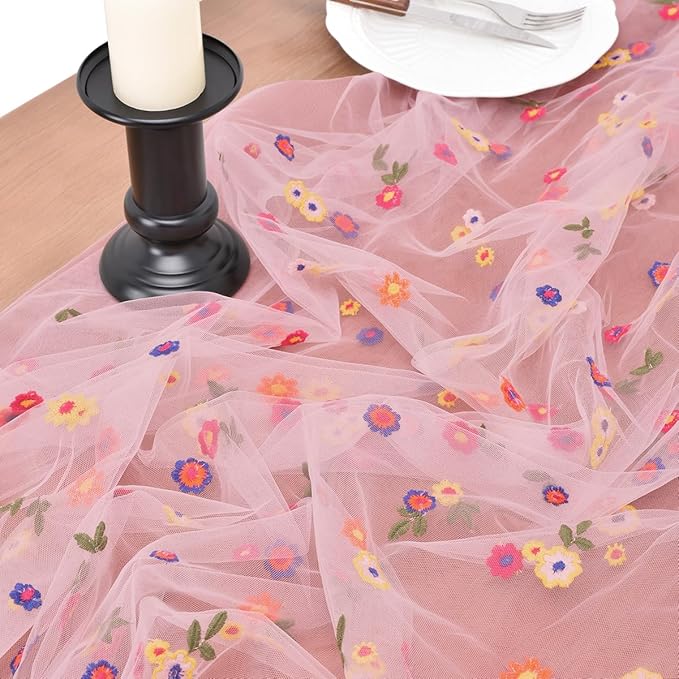 Joanlody 3pcs Blushing Pink Embroidery Daisy Fall Thanksgiving Table Runner Florals Seasonal Tulle Table Runner Holiday Kitchen Dining Table Decoration for Home Party Indoor