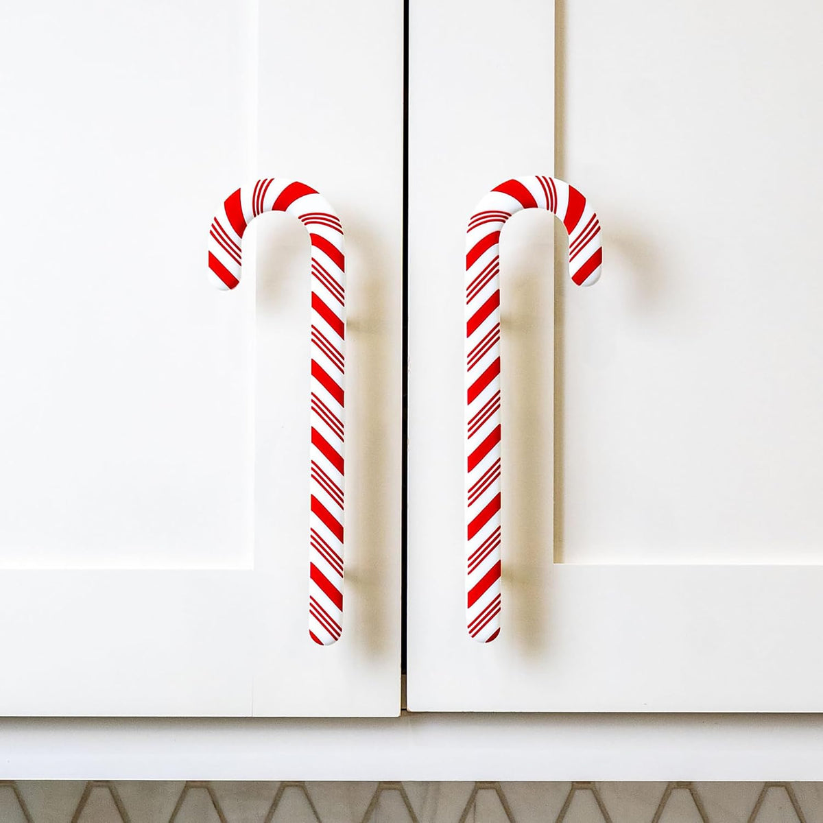 Knobēz Handlez 8pk Medium Candy Cane Handle Covers Cabinet for Decoration