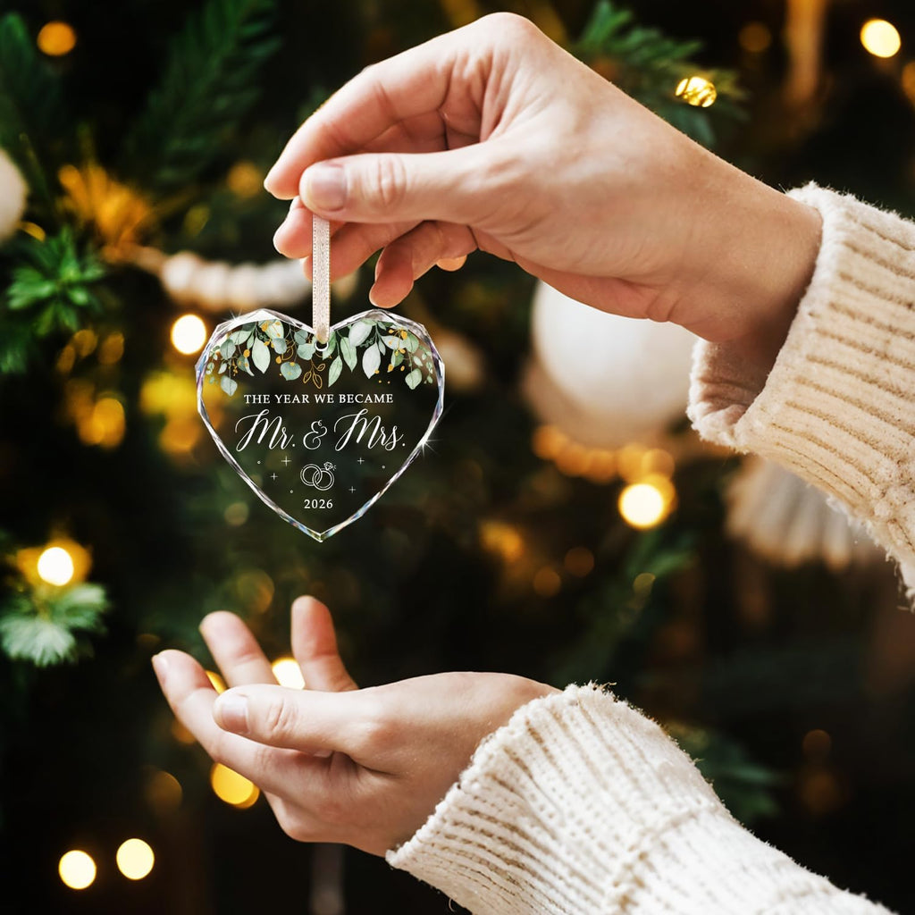 HEXMOZ Wedding Gifts for Couples 2026 - Bridal Shower Gifts, Bride Gift | Mr and Mrs Gift for Newlywed, Future Mr Mrs - Just Married Party Decoration Christmas Glass Ornament - Wedding Registry Ideas