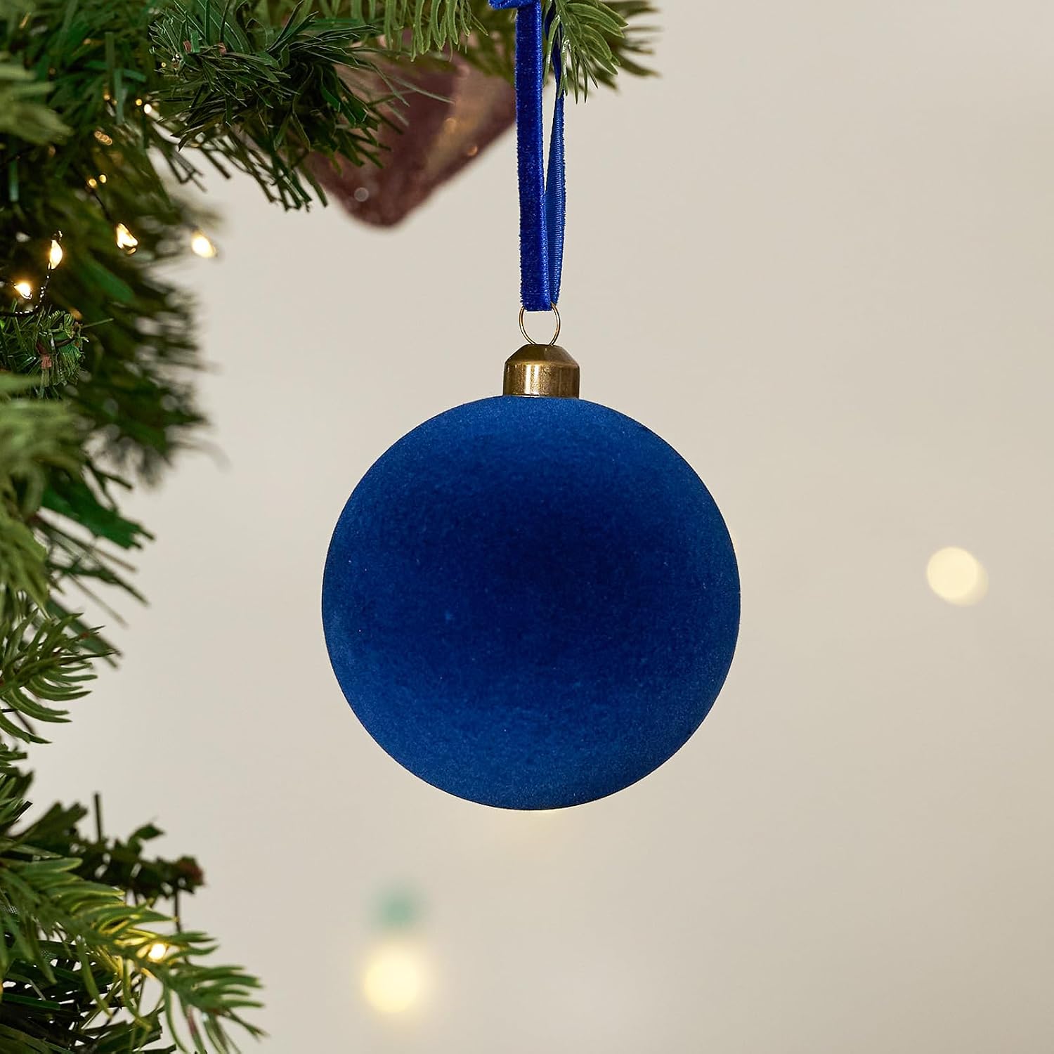 DN DECONATION Christmas Tree Ornaments Set of 9, Blue Velvet Decorative Hanging Ball Ornaments, 3.14” Plastic Christmas Ball for Home Holiday Party Decor Winter Indoor Decoration Xmas Gifts