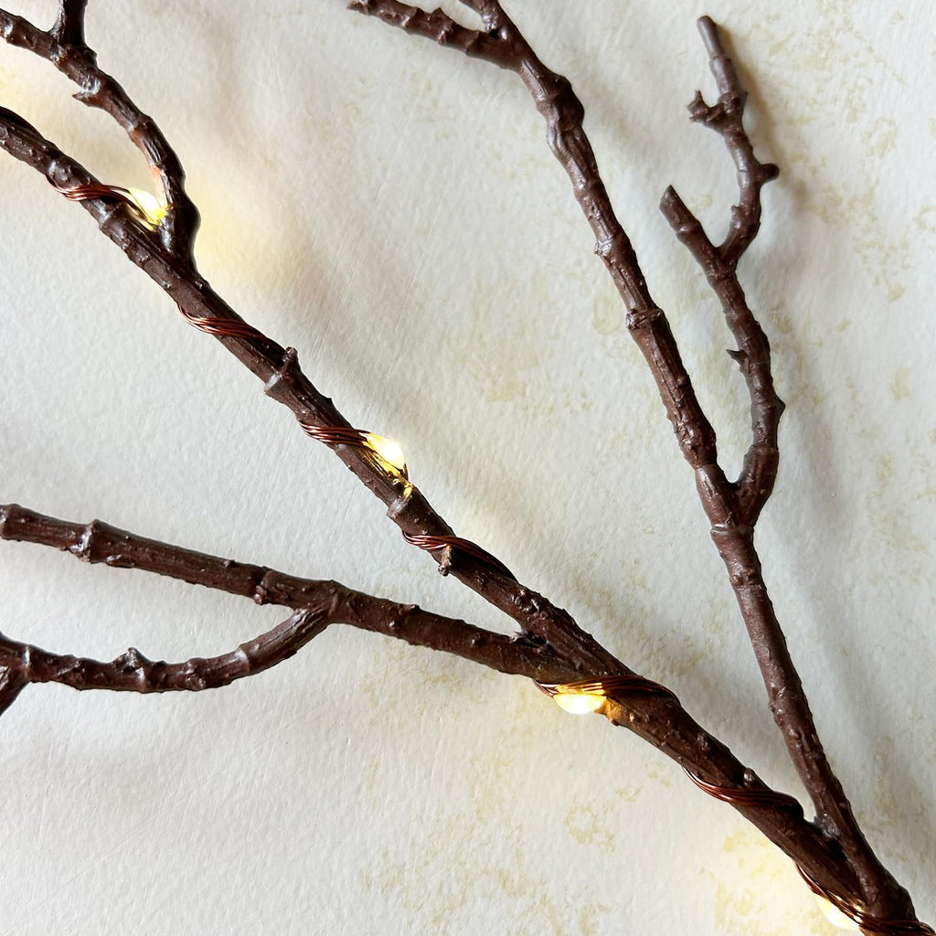 hairui lighted brown garland 6ft 120 led fairy shown in use