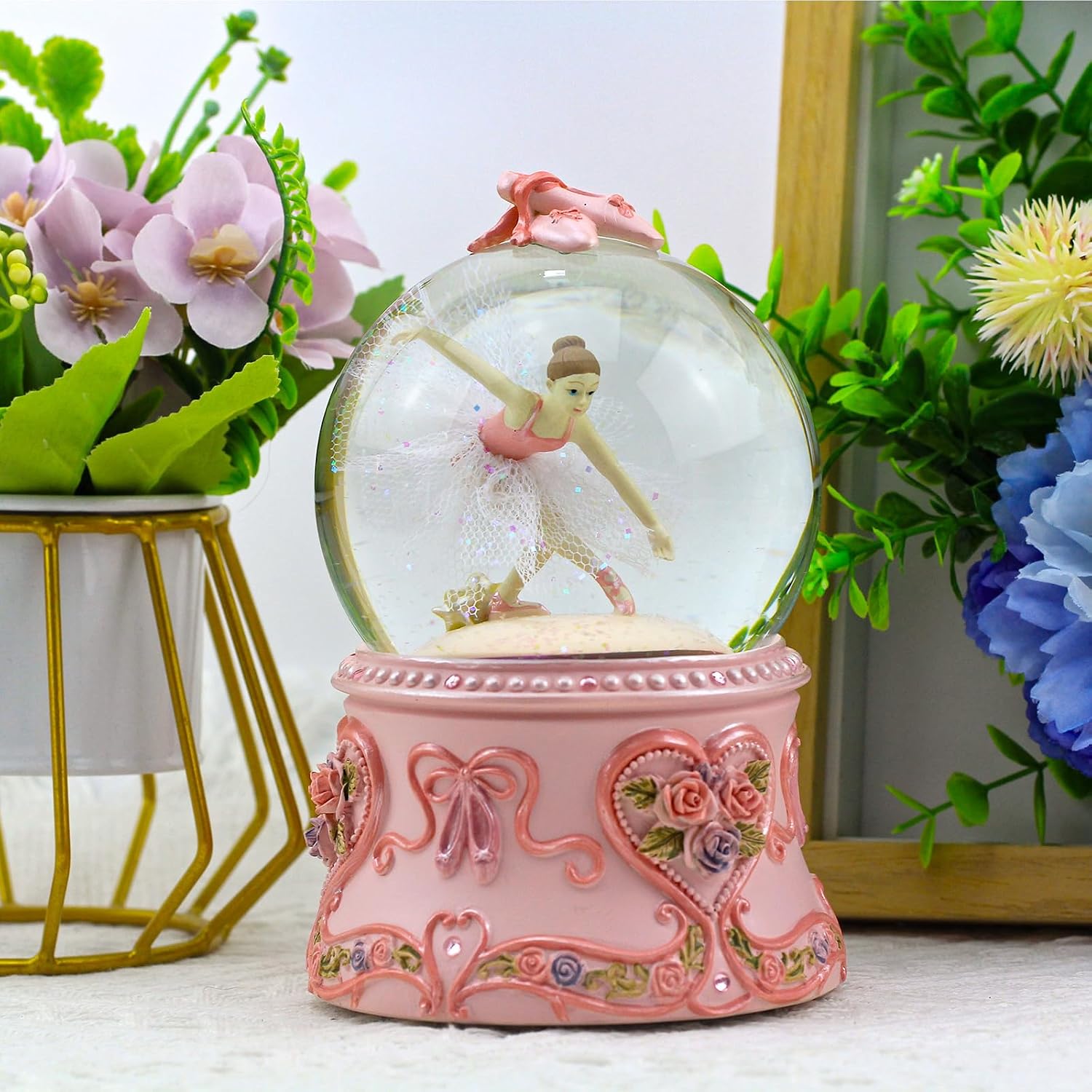Ballerina Snow Globe Music Box with LED Lights – Classic Ballet Dancer Gift, Clear Glass Globe, Perfect for Ballet Lovers, with Music The Blue Danube