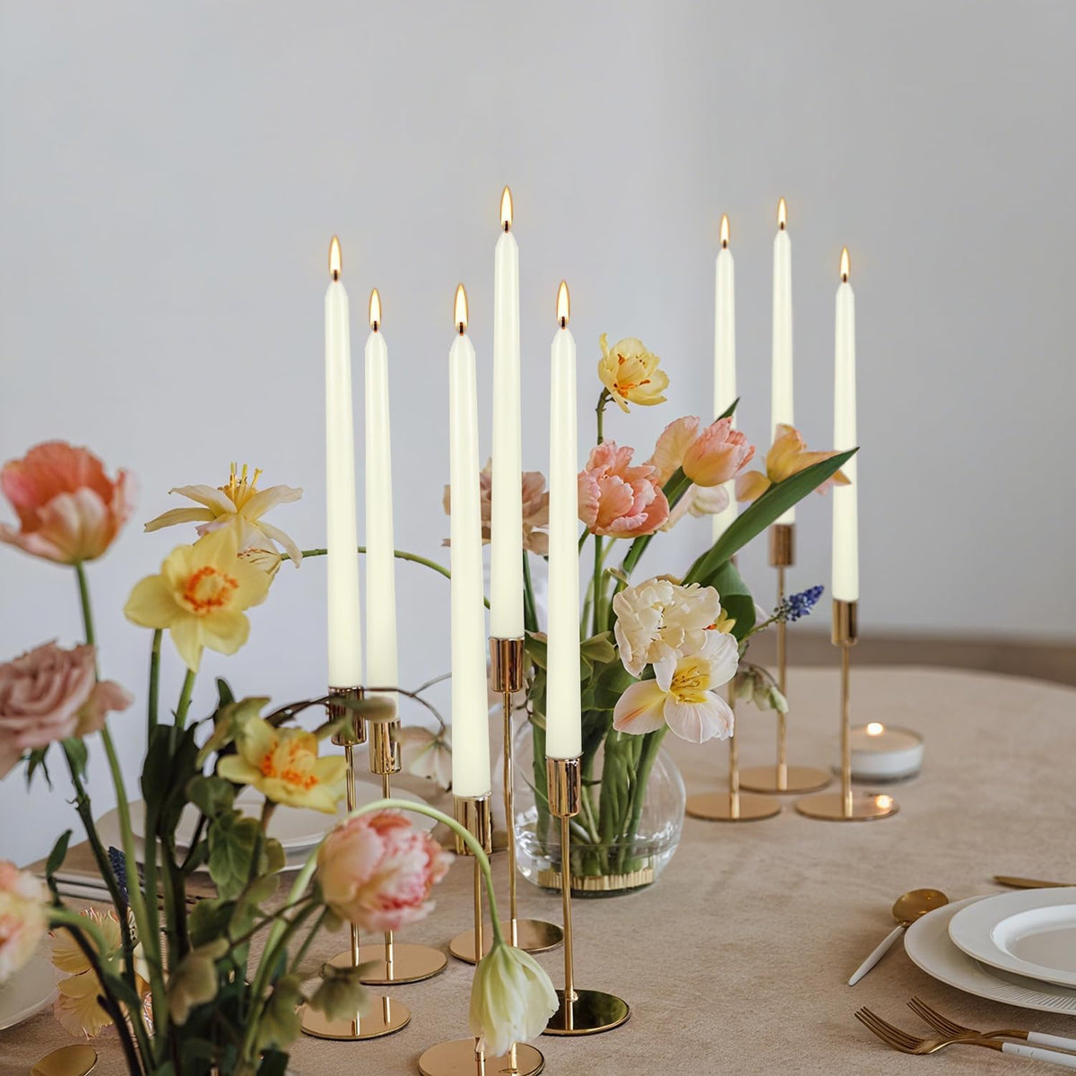 YOROXRG 100Pack Ivory Taper Candles, 7-8 Hours Burn Time, Unscented, Smokeles...